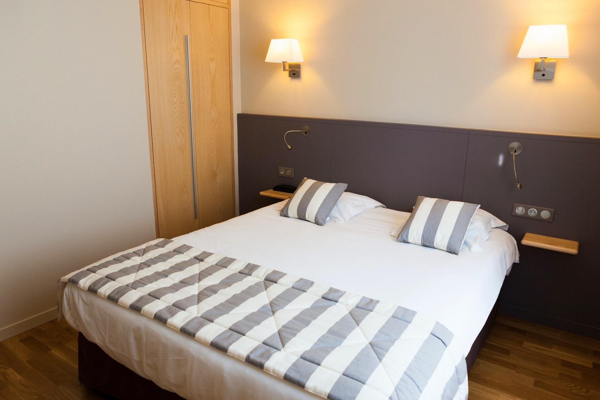 Hotel Les Residences D'Armor Douarnenez Bagian luar foto