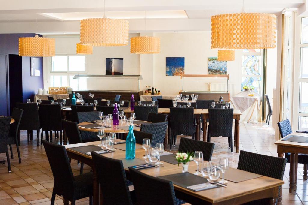 Hotel Les Residences D'Armor Douarnenez Bagian luar foto